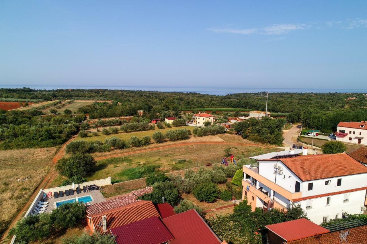 Apartments Villa Adamovic Umag Kültér fotó